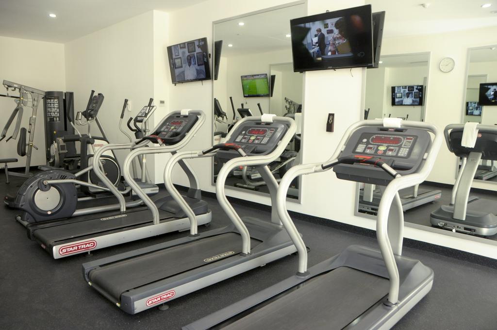 Hotel Lucerna Culiacán Kültér fotó